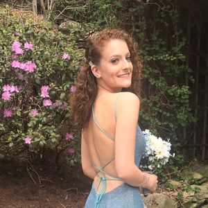 Meet your Posher, Carley